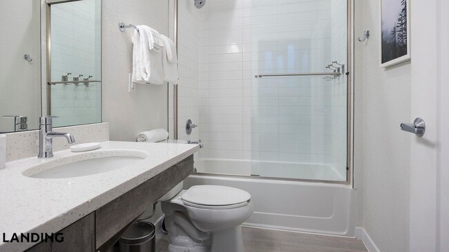 Photo - 3022 Zuni St Unidad 102