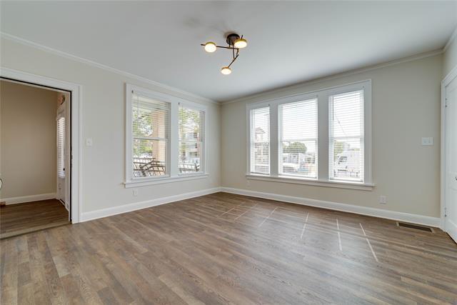 Photo - 715 S Jennings Ave Townhome
