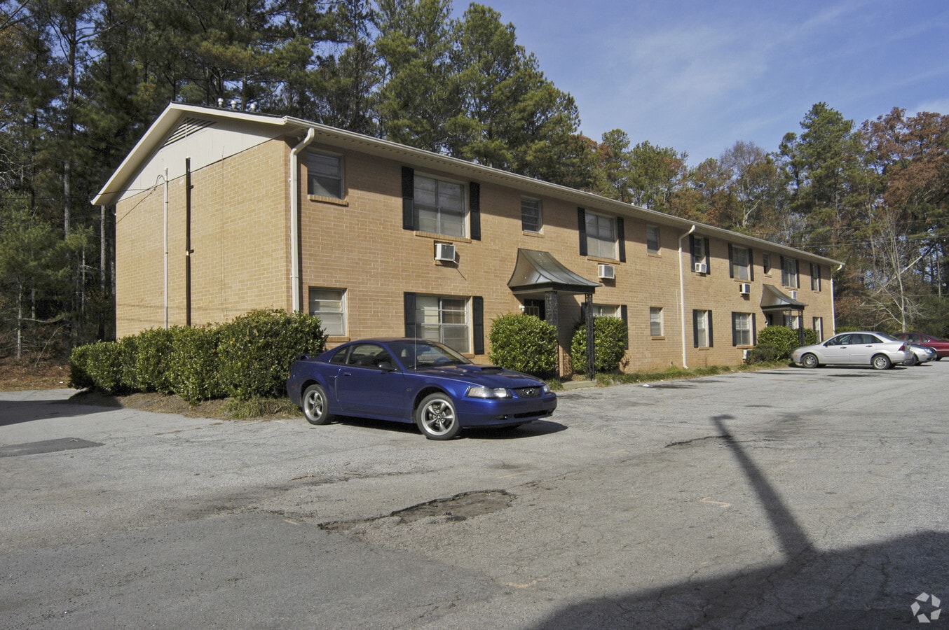 Parkhill Apartments - Parkhill