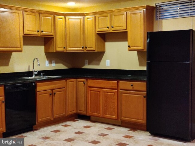 Photo - 8400 Hessian Hill Ct