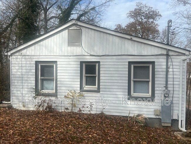 Photo - 4450 Galbraith School Rd