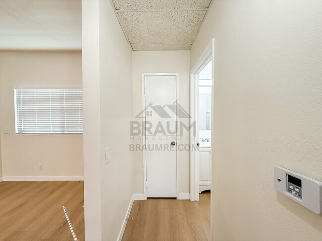Photo - 11459 Collins St Unit 201