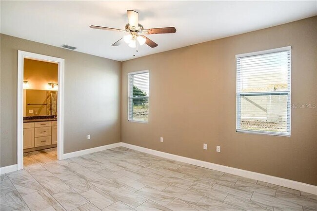 Photo - 5438 Lunn Landings Ave