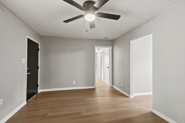 Photo - 7306 Parker Rd