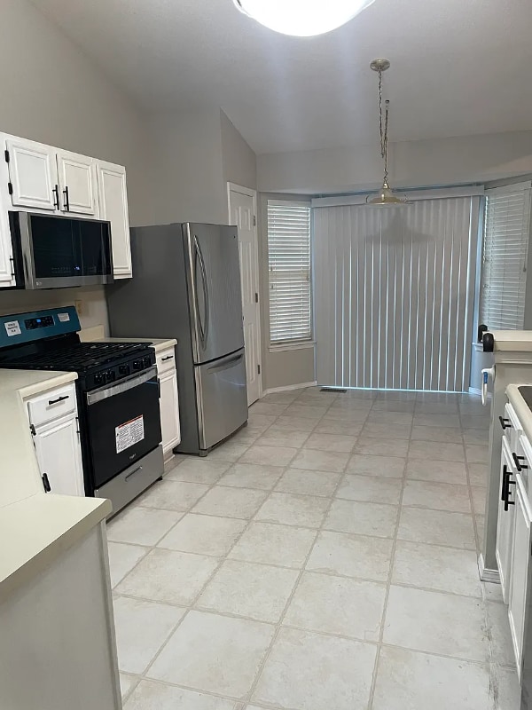 Photo - 914 Shandra Dr