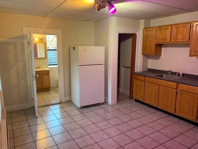 Photo - 179 Harvard St Unit 3