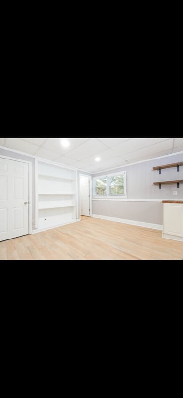 Photo - 225 Willow Lake Ln