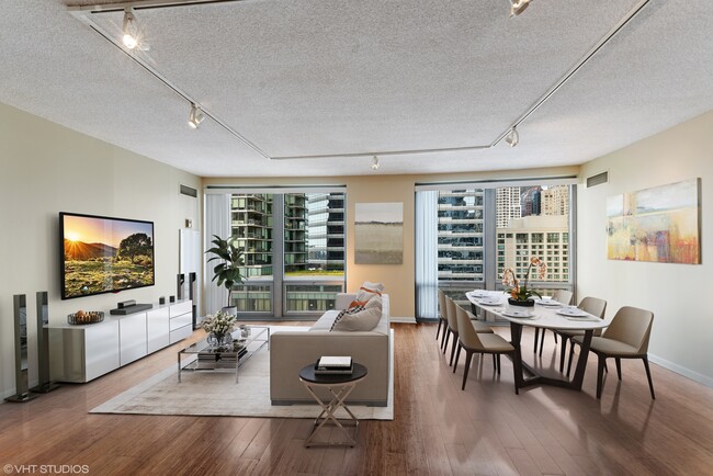 Photo - 440 N Wabash Ave Unidad 2206