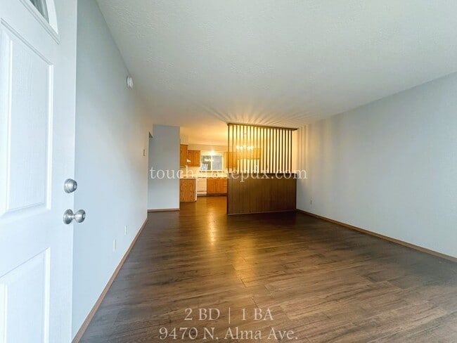 Classic 2-bedroom in King Arthur Court Apa... - Classic 2-bedroom in King Arthur Court Apa... Apartment Unit 9470