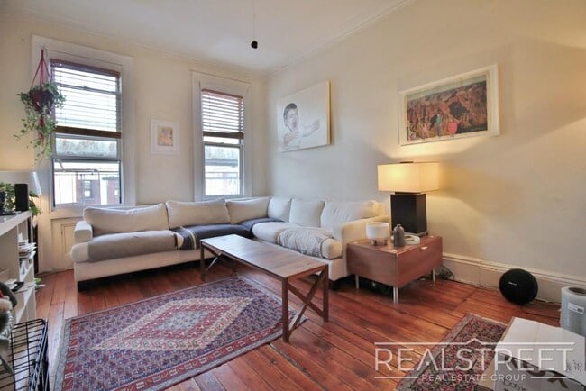 Photo - Spacious 1.5 BED in Bushwick/East Williamsburg Unit 3L