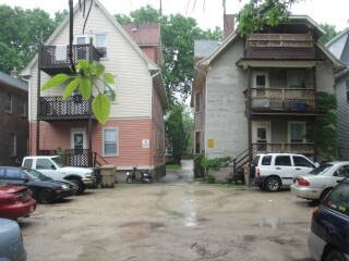 Photo - 511-515 W Dayton St Apartments