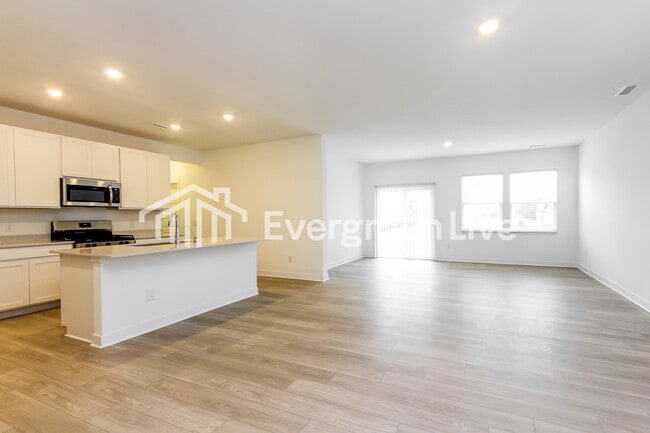 Photo - 3566 Cosmic Ct