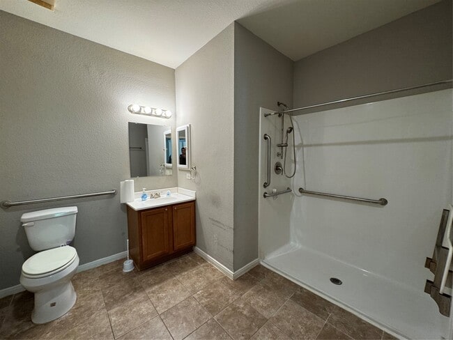 Photo - 47 County Rd