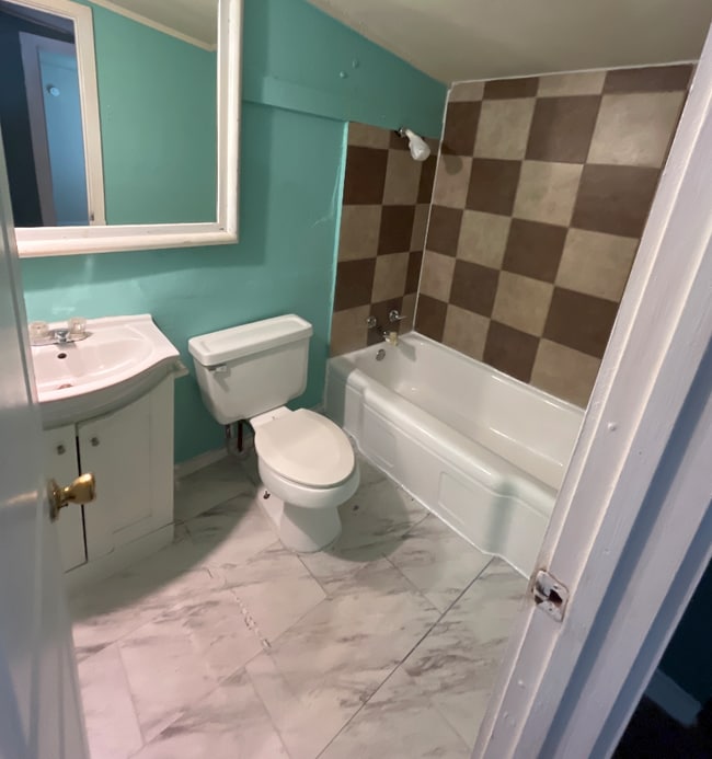 Photo - 518 Laredo St