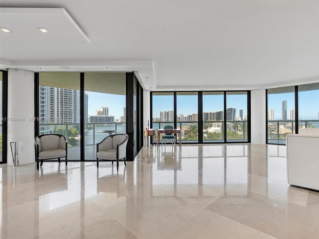 Building Photo - 4000 Island Blvd Unit 606