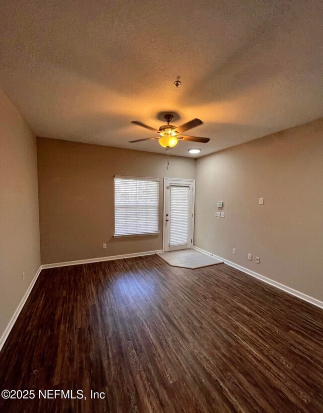 Photo - 2200 Marsh Hawk Ln Unit 402