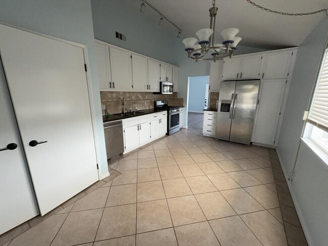 Photo - 28482 La Noche