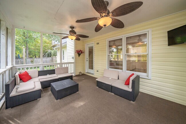 Photo - This delightful 4 bedroom, 3 bathroom home!