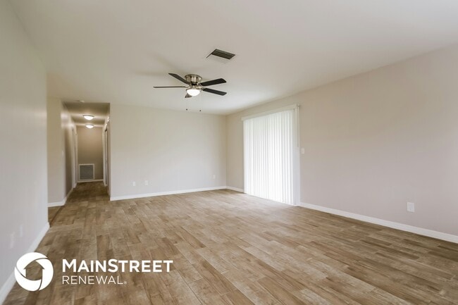 Photo - 503 NE 13th Ave