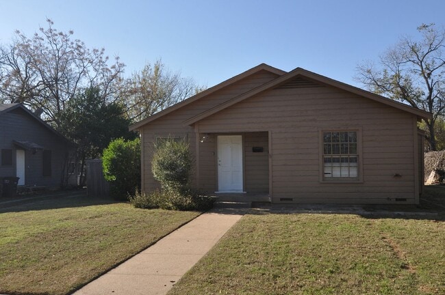 Photo - COMING SOON! 2808-2810 Halbert Street Unit 2810