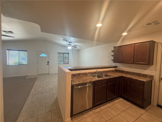 Photo - 3144 N Prescott St