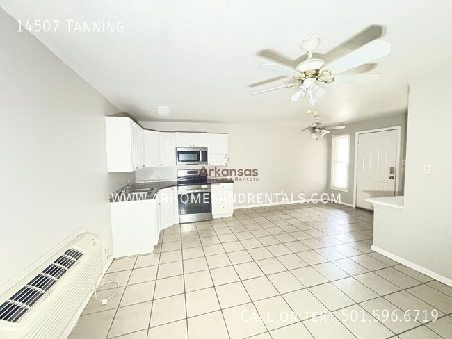 Photo - 14507 Tanning-