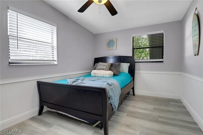 Photo - 2047 Harbor Ln