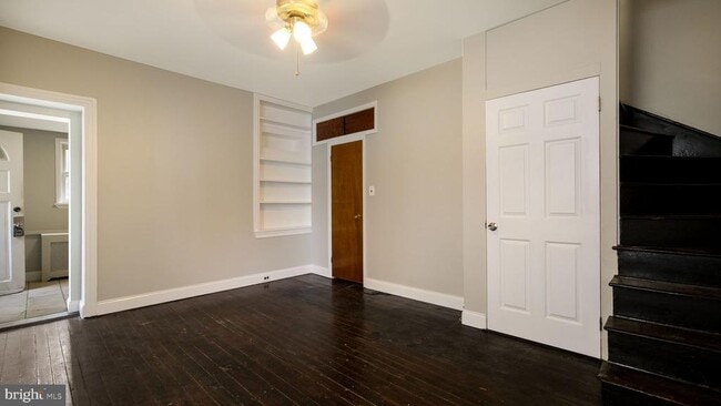 Photo - 257 Krams Ave