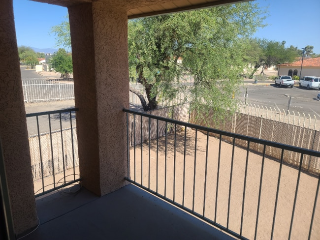 Photo - 1311 N Gila St