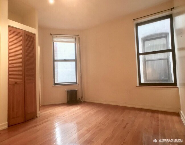 Photo - 3133 Broadway Unit 19