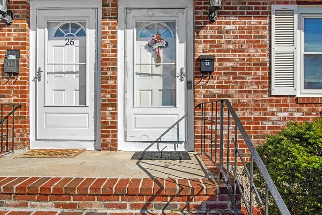 26 Moreland Ave