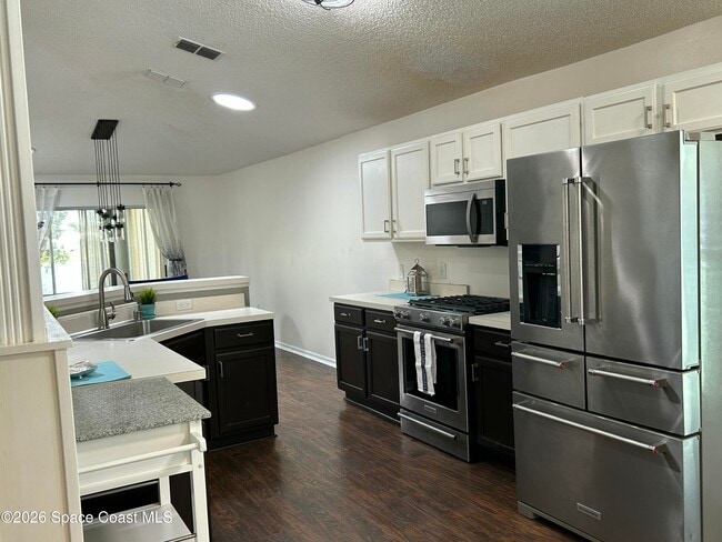 Photo - 2152 Spring Creek Cir