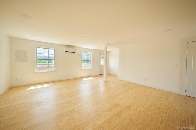 Photo - 5728 209 Unidad 6F