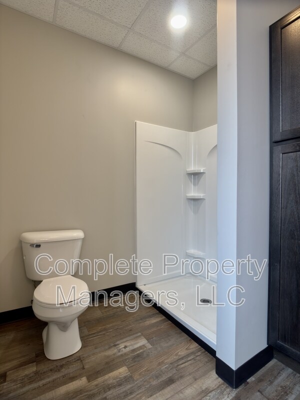 Photo - 101 1/2 N Mill St