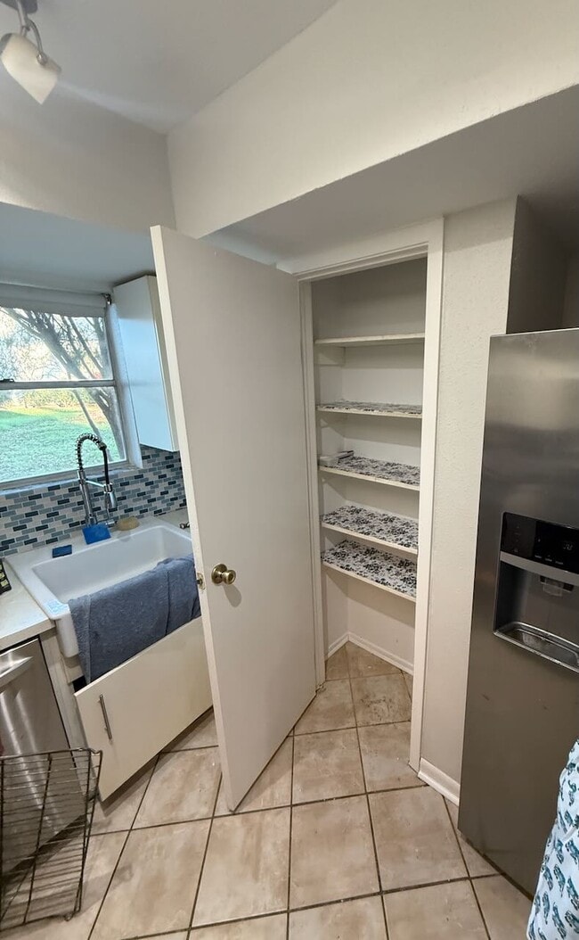 Photo - 14515 Wunderlich Dr