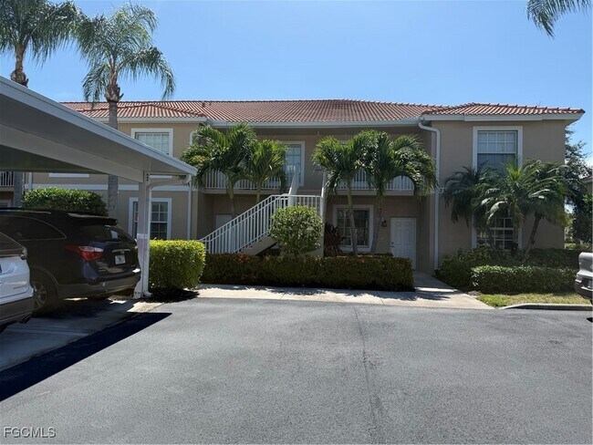 Building Photo - 2815 Cypress Trace Cir Unit 204 Rental