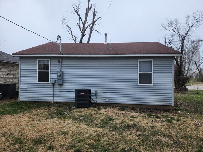 Photo - Now available 2 bed, 1 bath house