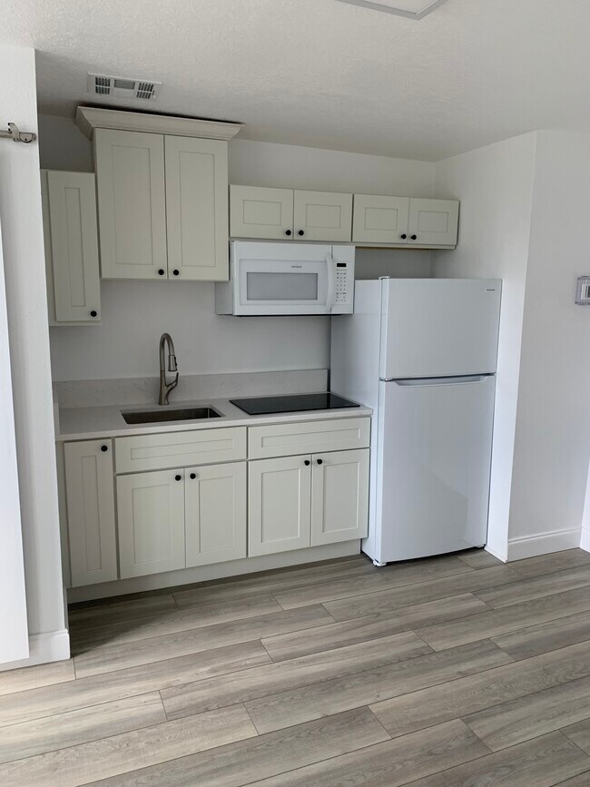 Photo - 512 Canal St Unidad 2