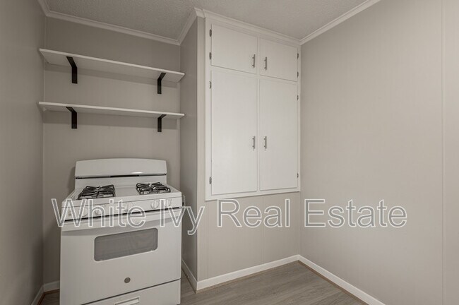 Photo - 811 B Sam Houston Ave Unit B