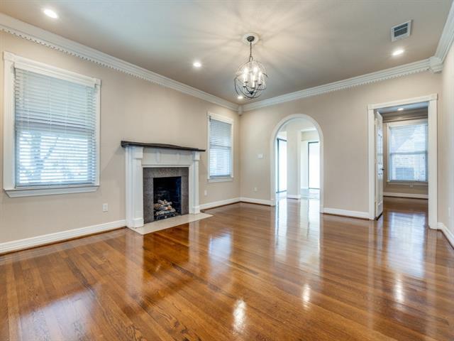 Photo - 4449 Mockingbird Ln