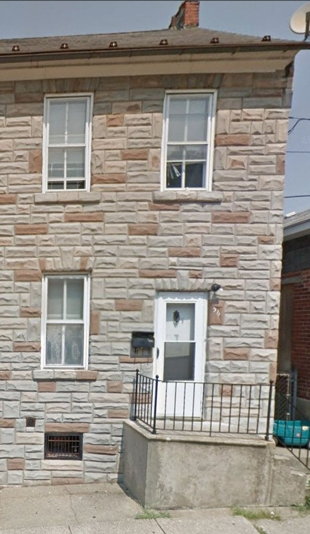 Photo - 56 W Garrison St