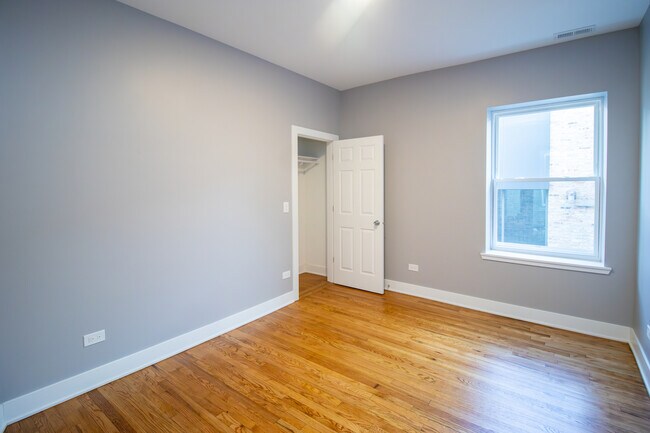 Photo - 5310 S Harper Ave