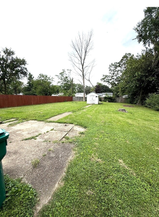 Photo - 1612 W Hunt St