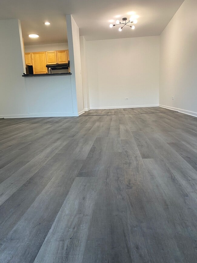 Photo - 1919 Prairie Sq Unit 123