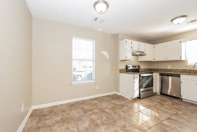 Photo - 4104 Pepperwood Dr