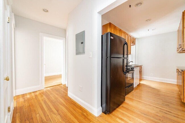 Photo - 258 Chestnut Hill Ave Unidad 1