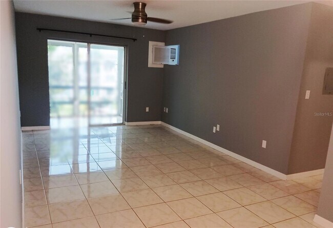 Photo - 1875 Sunny Dr Unidad G32