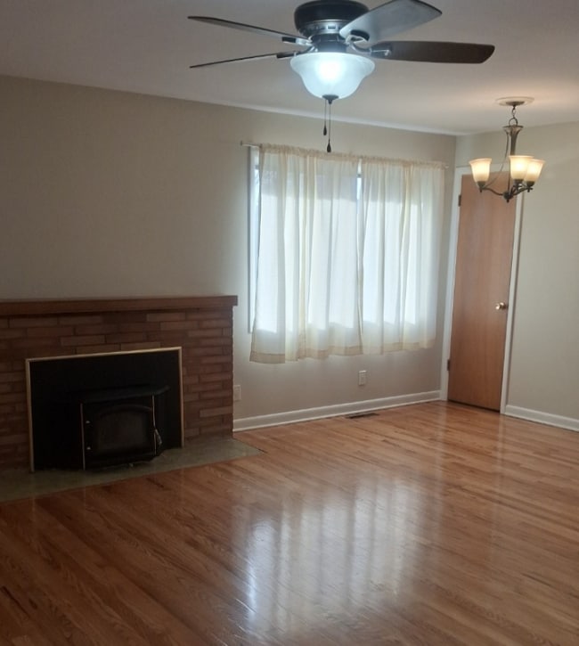 Photo - 3717 E 30th Ave