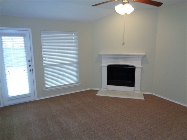 Photo - 1000 Churchill Dr