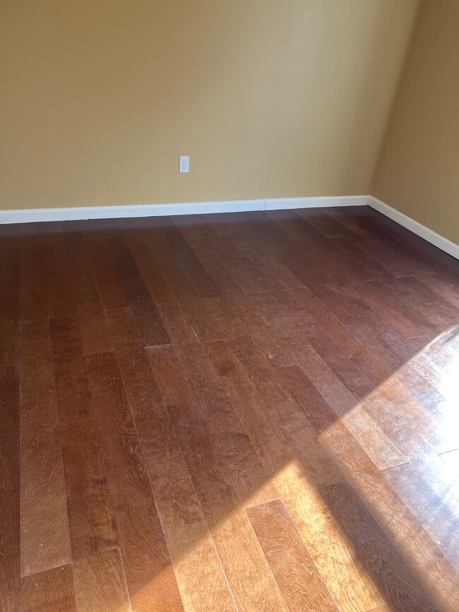 Photo - 821 Pine Forest Cir